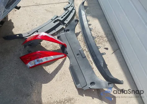 2016 Toyota Camry Le из США, поврежденный, VIN 4T4BF1FK3GR582251